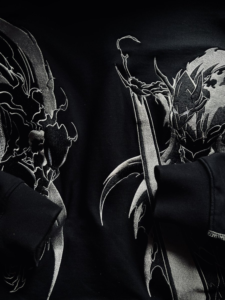 NoruArt's tweet image. I think I have watched this anime from start to finish about 3 times now. People keep telling me I should give the English dub version a chance, which I’m 50/50 on. Should I? 

#animelovers #animemerch #animefashion #sololeveling #animestreetwear