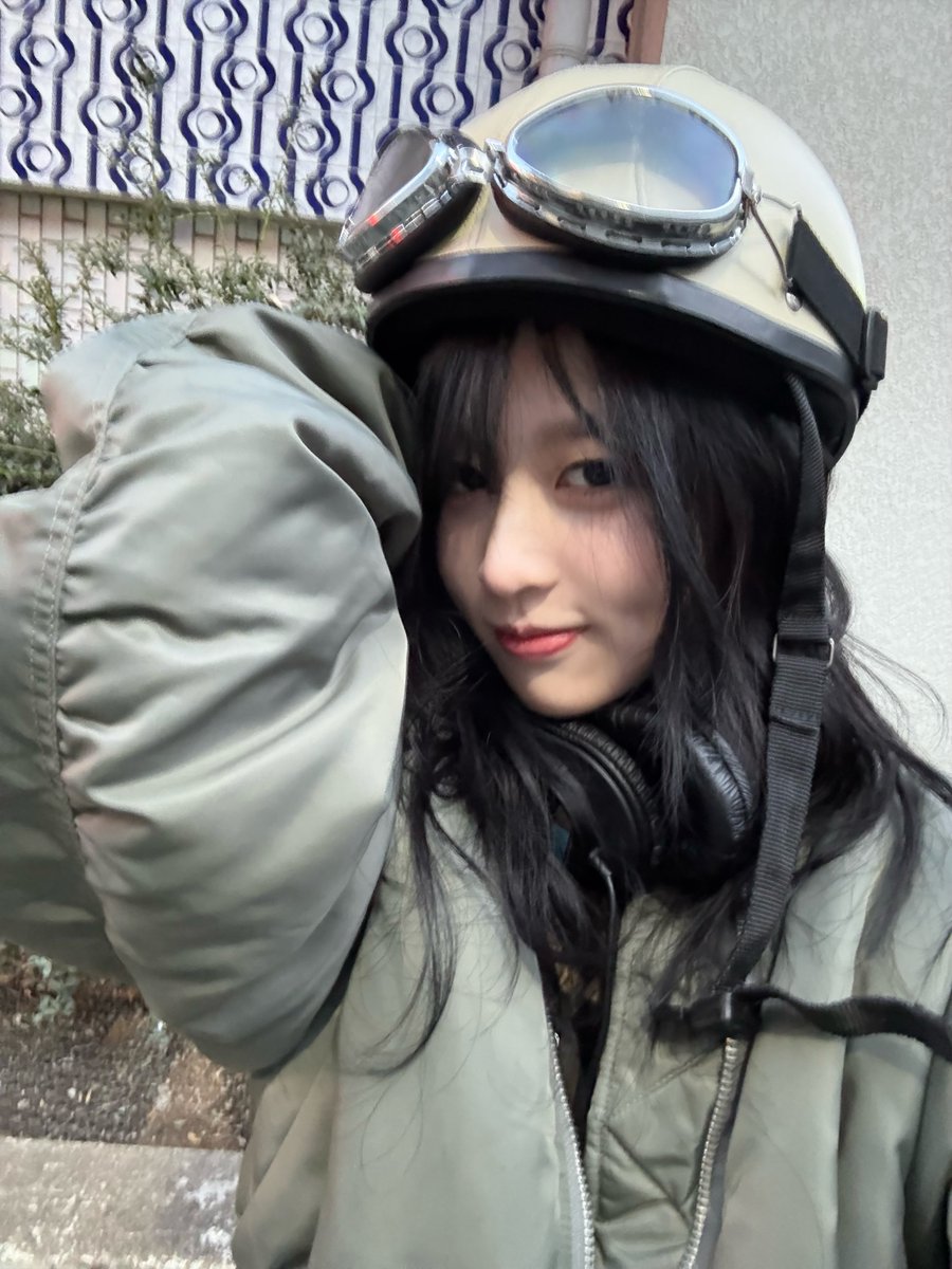 heeyeon zip archive ⏱️ tweet media