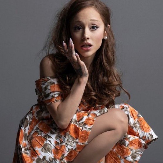 TheGrandeTop10 tweet media