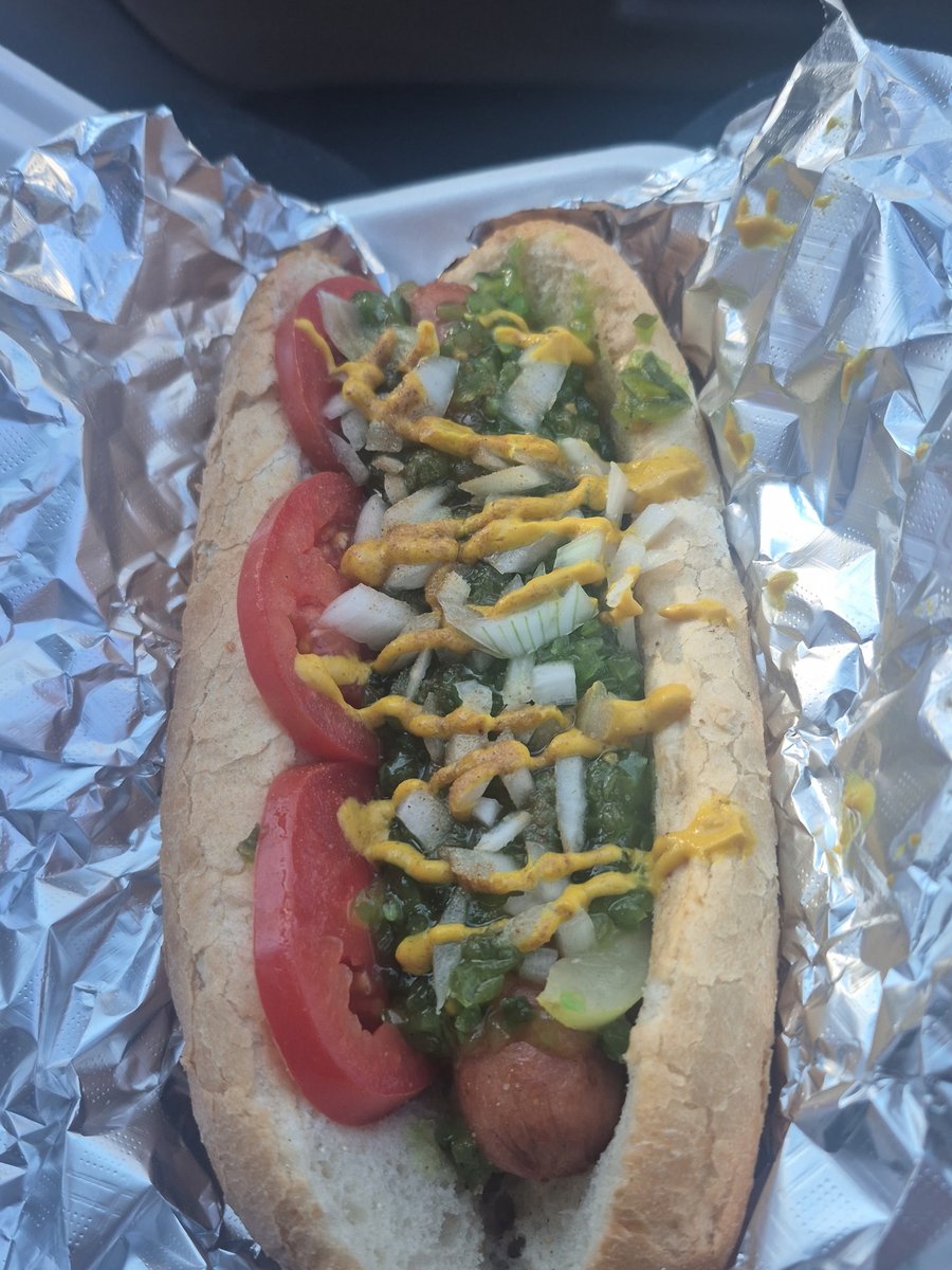 Alexandernev tweet media