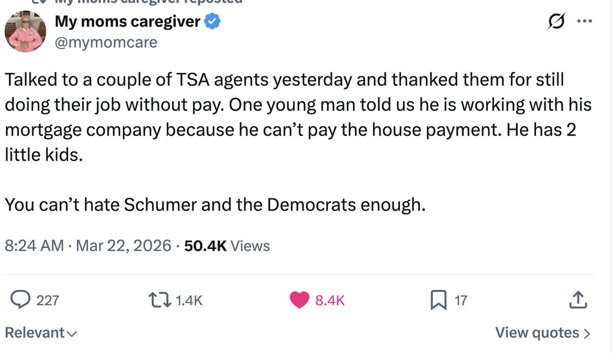 Meg In the Middle tweet media