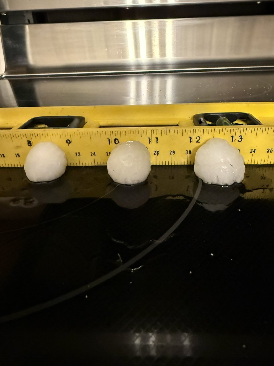 Larry-Buckifan4life tweet media