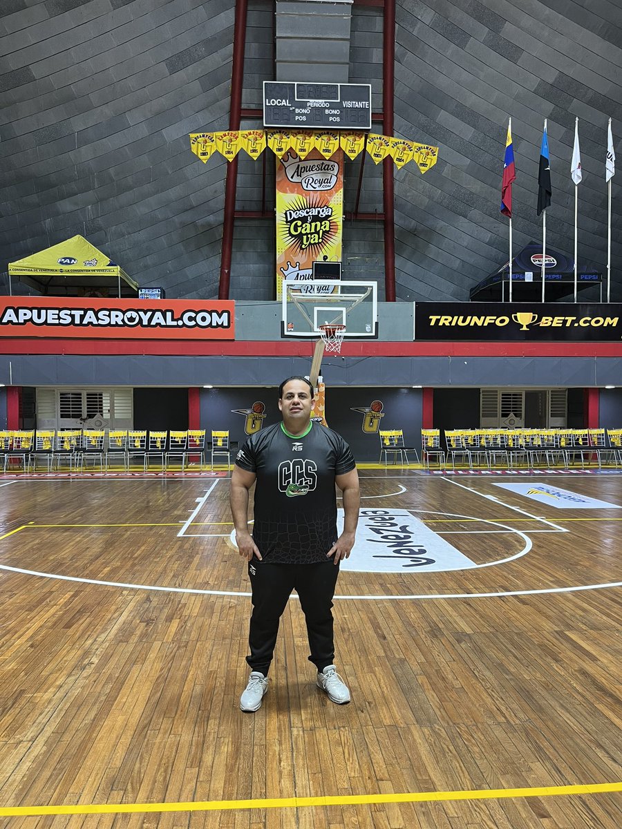 Javier Isis tweet media