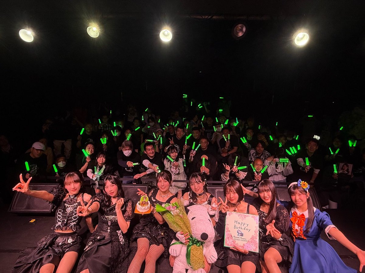 momoko_3190's tweet photo. 改めまして、「全部やります！やらせてください！~高橋桃子生誕祭2026~」
ご来場いただき本当にありがとうございました！！！3回目の生誕祭で、年々愛が深まっていってるなあと実感します。
みんなの楽しそうな顔を見ながらするライブは本当に幸せで、楽しくて、かけがえのない時間です。　いつもたくさんの愛を本当にありがとう。　24歳もよろしくお願いします！もっともっと輝くぞー！！！！