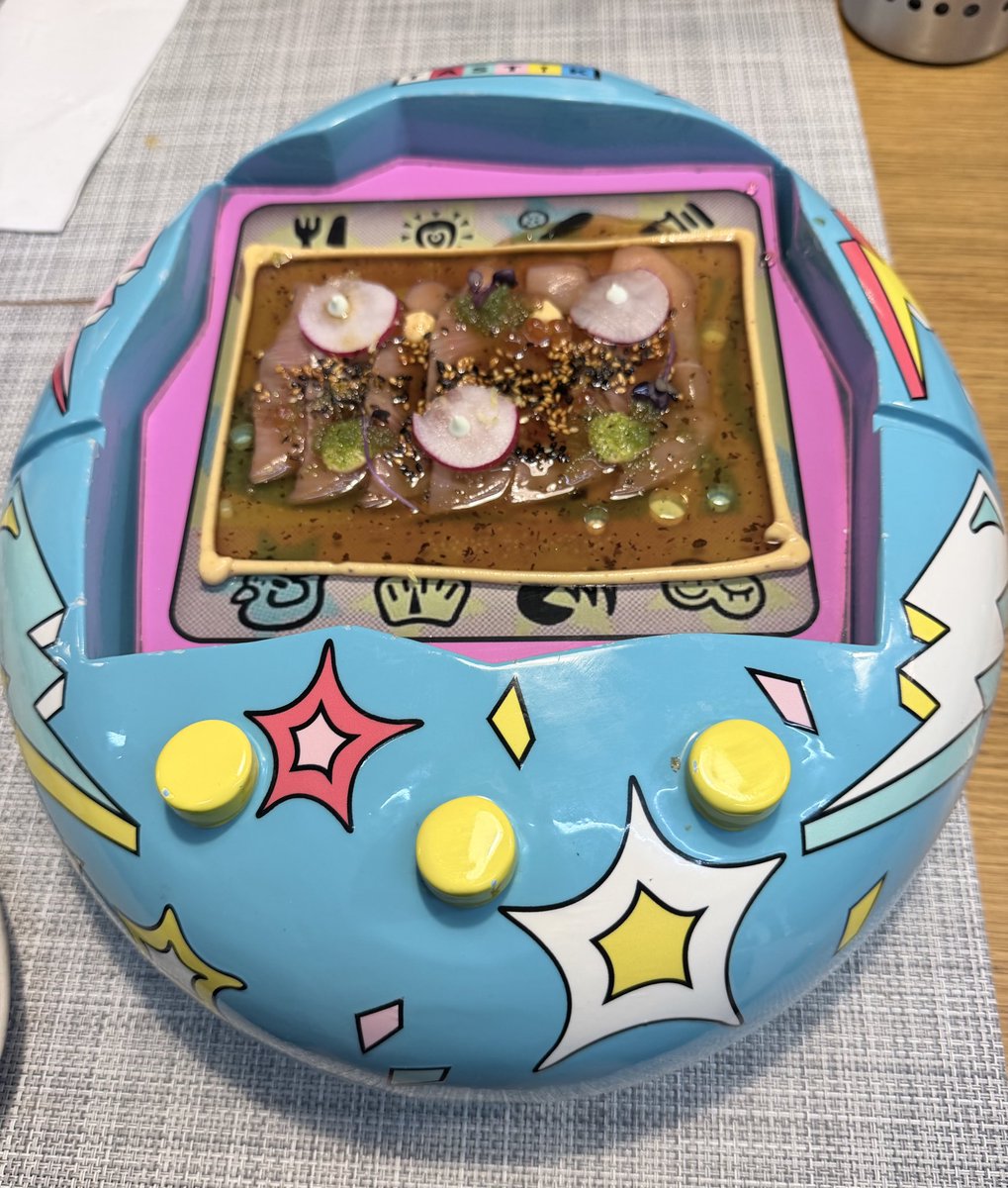 Daniela Azuaje tweet media