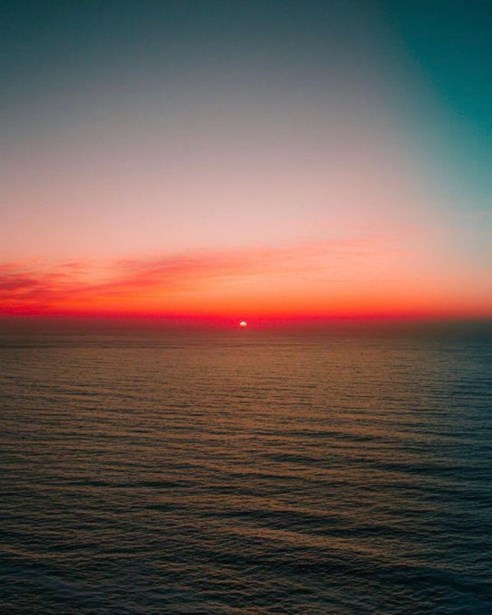 Good morning beautiful people ☀️ 

May God grant you the strength you need to make it through your day✨💙 

be safe and have a blessed day.