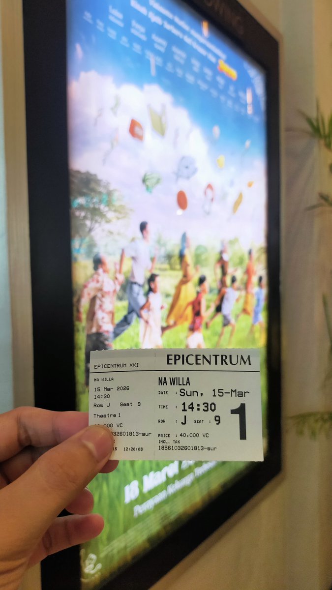 rohadidavid's tweet photo. Satu hal yang ternyata sama-sama dirasakan banyak penonton Na Willa: 

"Nangis di bagian yang gak sedih."

Kenapa ya? :').
@Adriandhy @VisinemaID @post_santa 

Kirain saya doang yang gitu karena ngerasa adegannya terlalu indah. Ternyata banyak yang gitu juga. https://t.co/QB28sK76VL