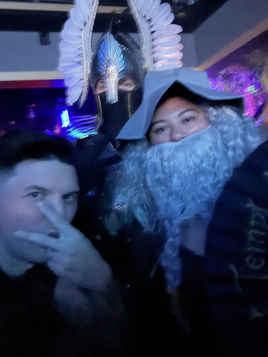 andrew//ffm tweet media