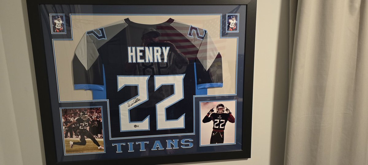 Straight Off The Couch 🥱 tweet media