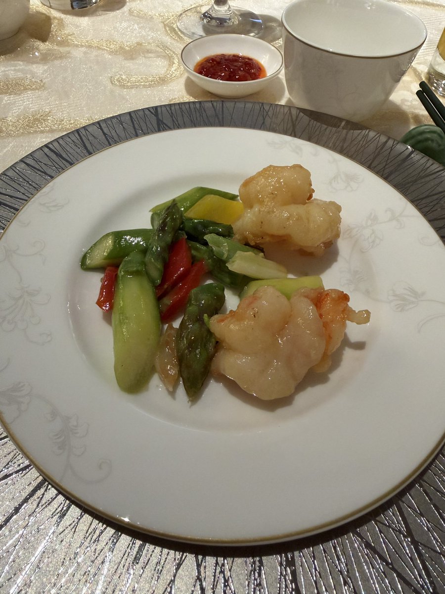 chi♥️ tweet media