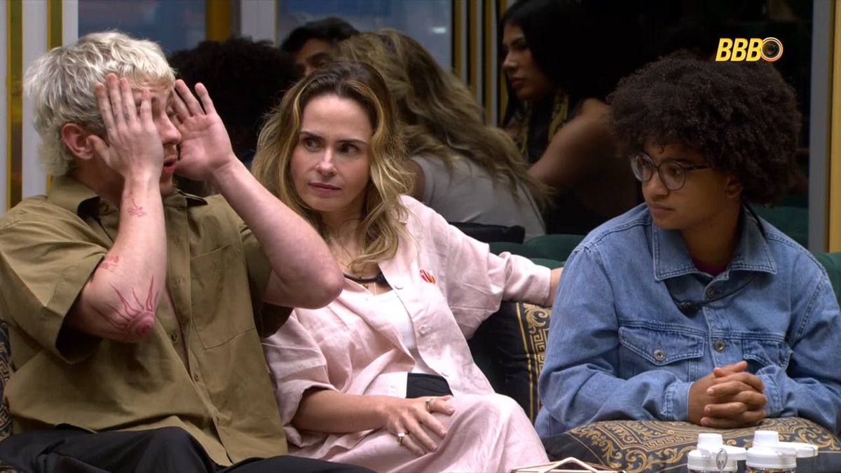 UpdateCharts tweet media