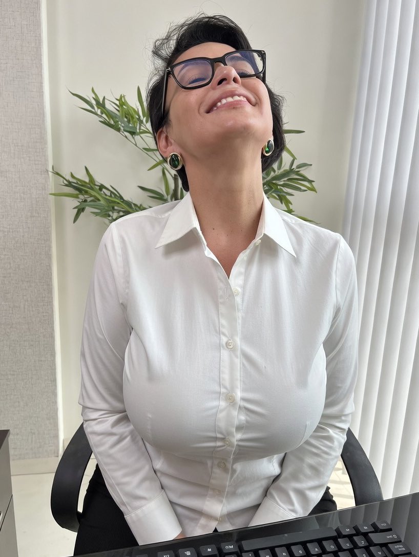 Nanda R. Ocasio tweet media