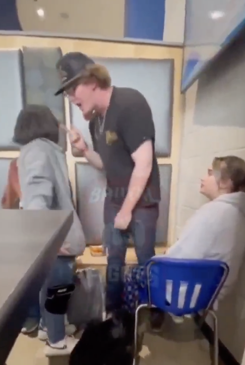 Firefly234 tweet media