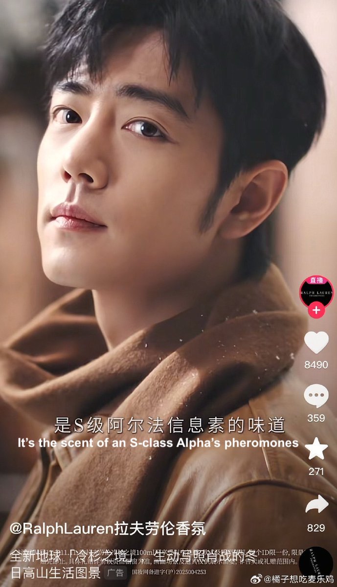 Never too old to obsess over 💚❤️. tweet media