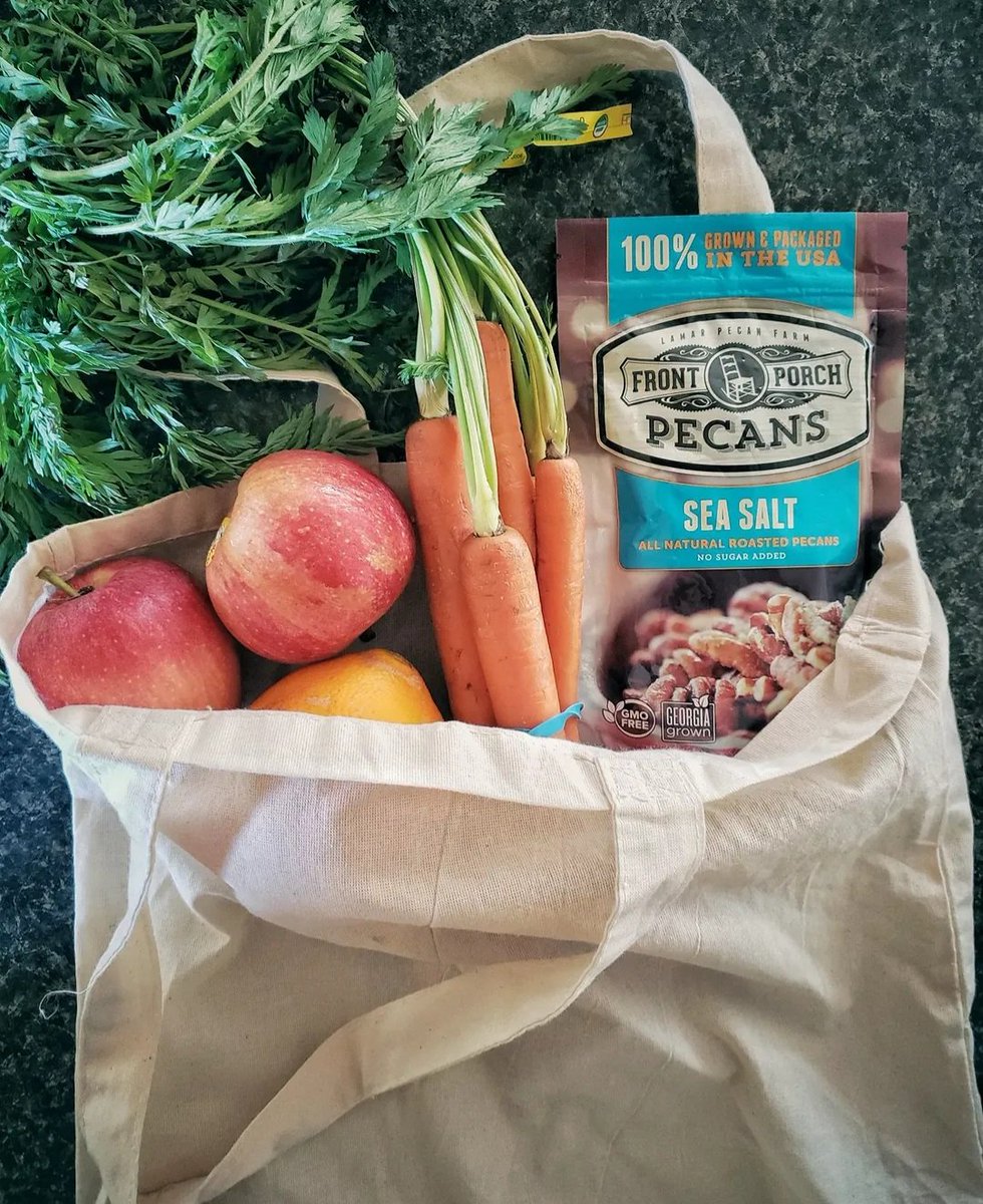 fppecans's tweet photo. Fill your bag with Front Porch Pecans and fill your week with energy and smart snacking. 

#GeorgiaGrown #georgiapecans #snacks https://t.co/KXrVIaRMsO