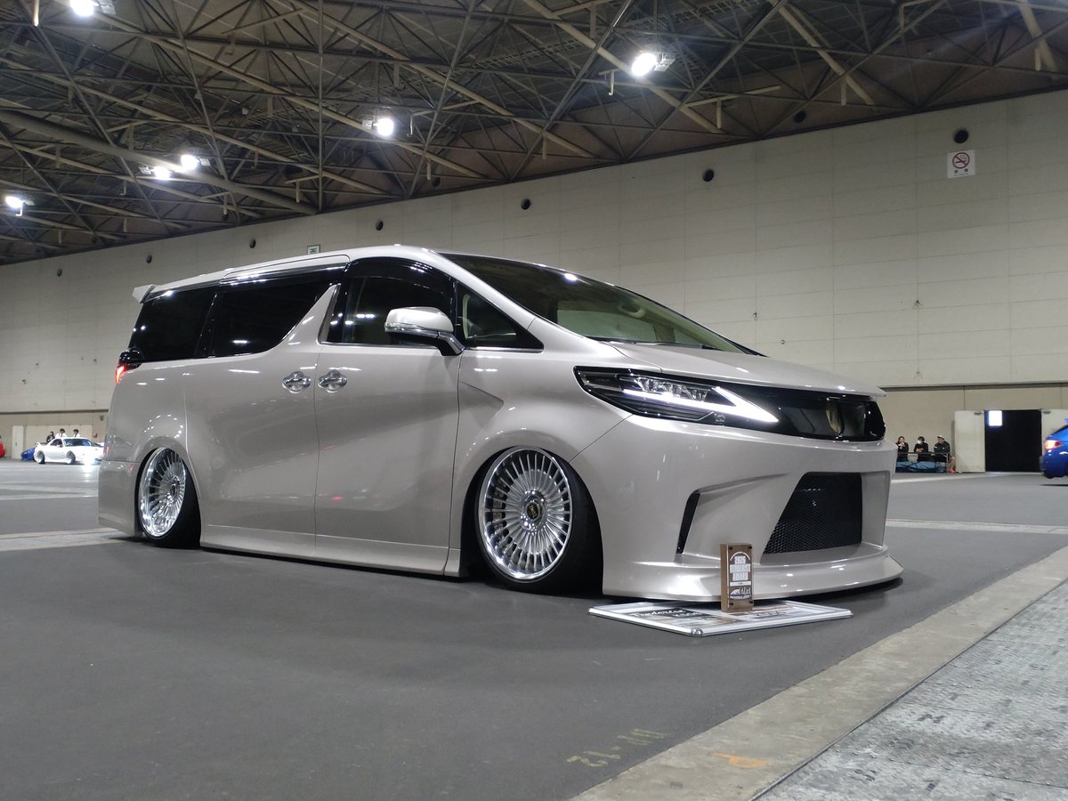 あしる tweet media