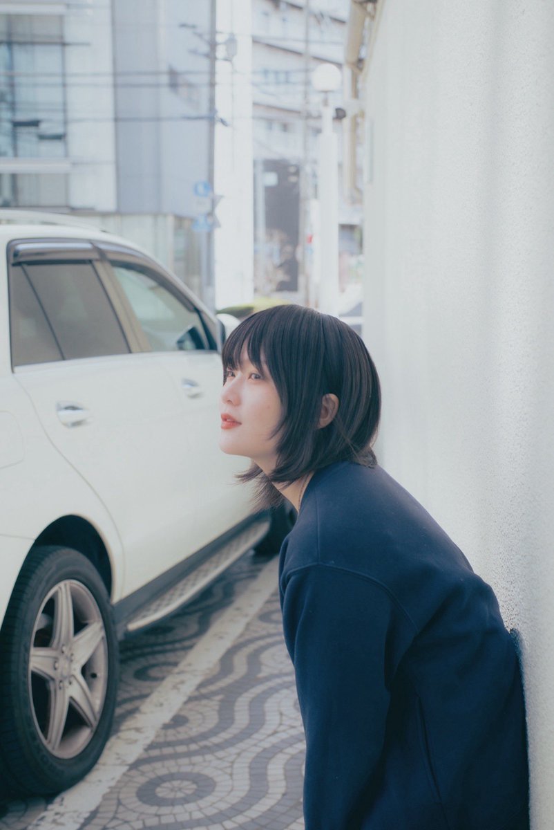 近影⟡.·

龍村仁美は映画を作っています

実は役者をやっていた時より10kgくらい太ってしまって、かなり自分のビジュアルは好きではないものになってしまったのだけれど、それでも本当にある時から自分を認められるようになって、いまの自分が一番魅力的だと思える*.+ﾟ