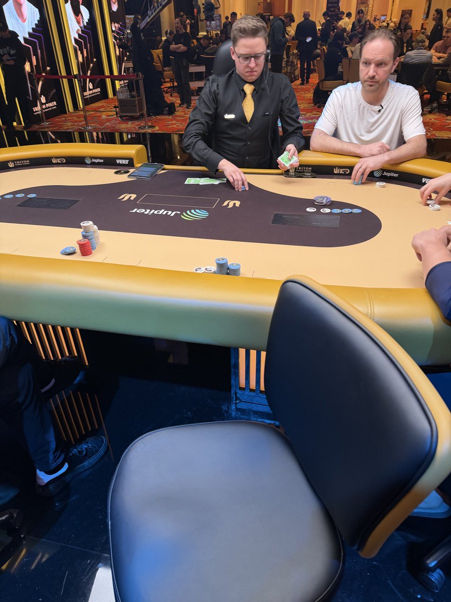 Seth Davies tweet media