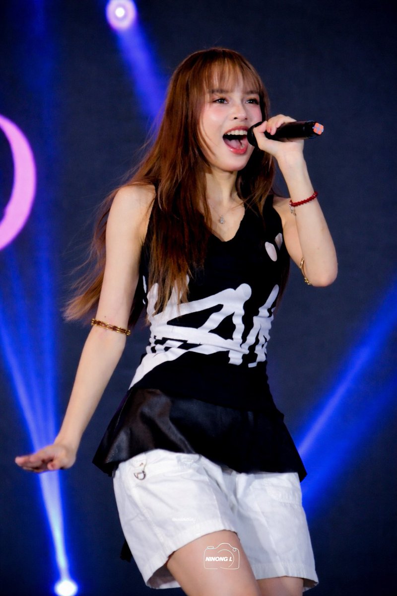 📸 of NINONG L tweet media