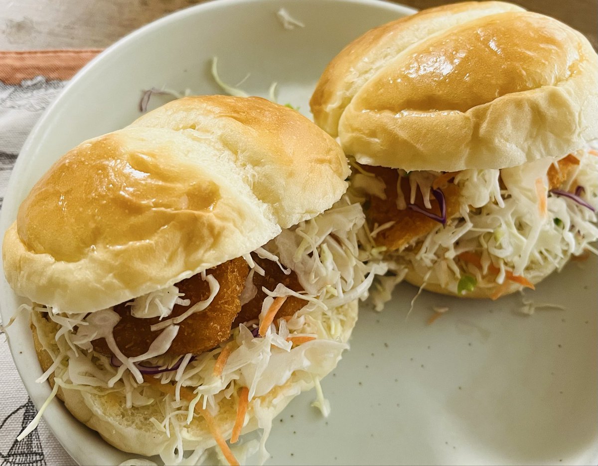 抹茶色のこびん tweet media