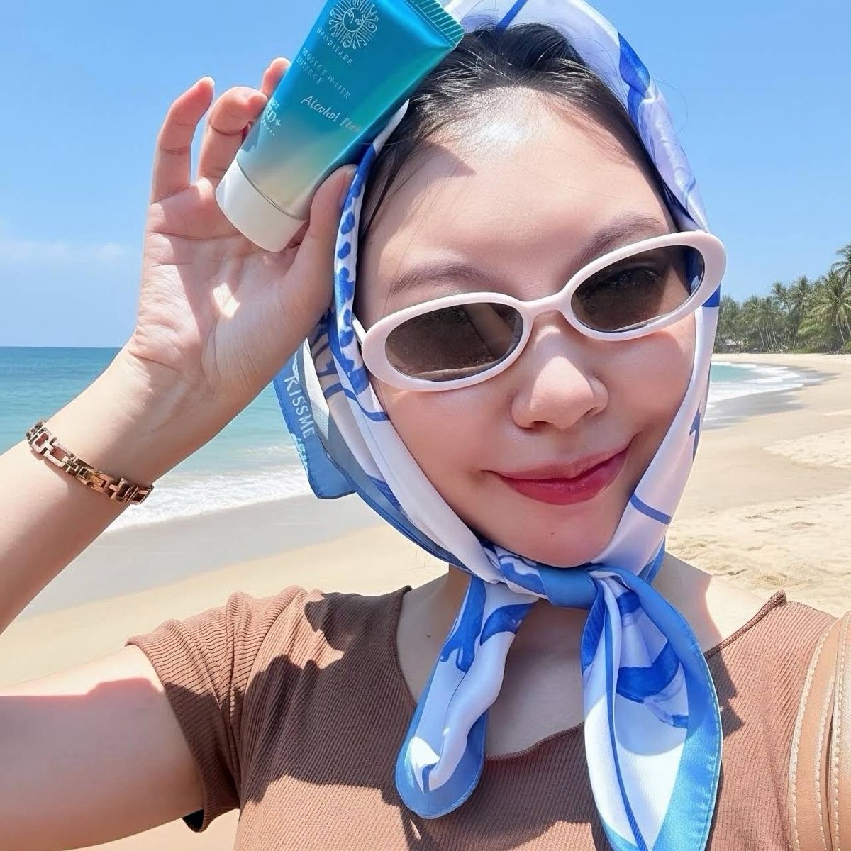 ทดลองกันแดดใหม่ของญี่ปุ่น Kissme Sunkiller Perfect Water Essence N กันแดดเนื้อบางเบาที่ใช้แล้วสบายผิวจริง ๆ ปกป้องผิวด้วย SPF50+ PA++++ กันทั้ง UVA/UVB แถมสูตร ไม่มีแอลกอฮอล์และพาราเบน อ่อนโยนกับผิวมากกกก แพ้ง่ายใช้ได้เลยทาแล้วไม่หนักหน้า ไม่วอก