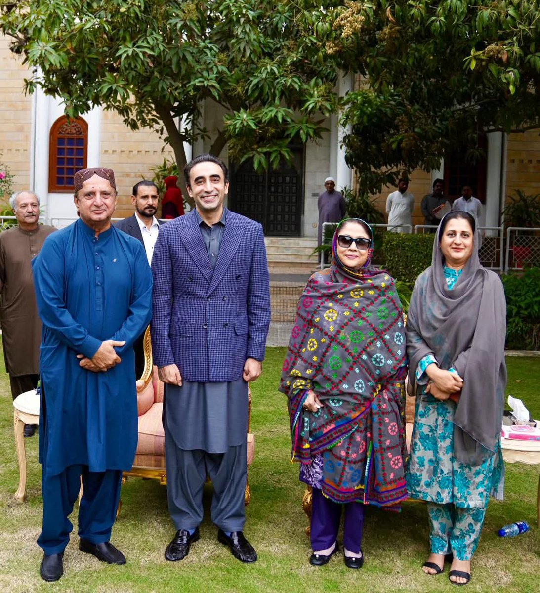 چیئرمین پاکستان پیپلزپارٹی بلاول بھٹو زرداری اور پاکستان پیپلزپارٹی خواتین ونگ کی مرکزی صدر محترمہ فریال تالپور صاحبہ سے پاکستان پیپلزپارٹی ایم این اے سید جاوید علی شاھ جیلانی اور ایم این اے و جنرل سیکریٹری شعبہ خواتین ونگ سندھ ڈاکٹر مہرین رزاق بھٹو نے نئوں ڈیرو ہاٶس پر ملاقات کی