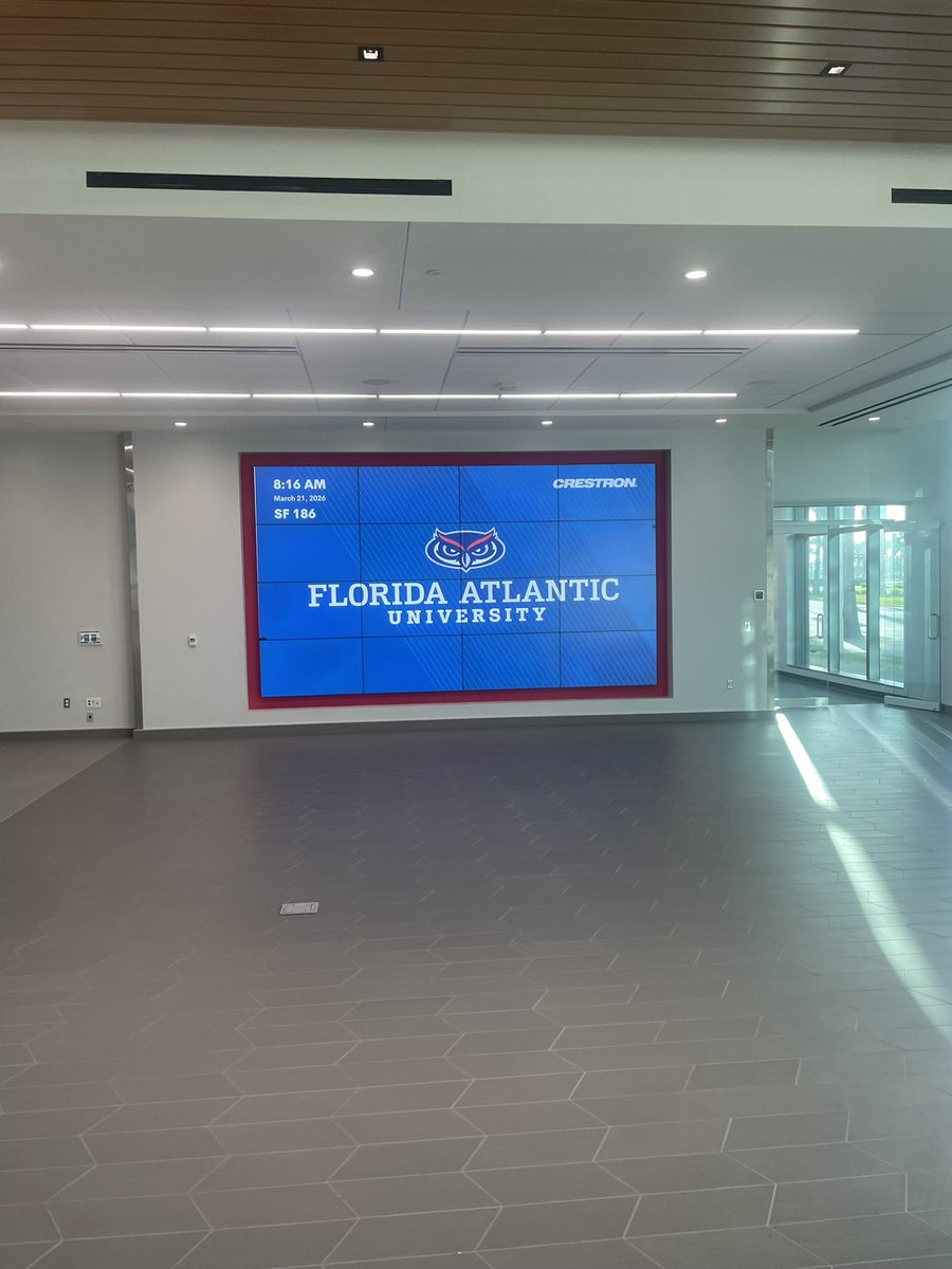 lulkee850's tweet photo. Had a great unofficial visit at Florida Atlantic University 🔴⚪️ @ZKittley @fepadgett @CoachDJ_WRA https://t.co/DVlUTtWvNx