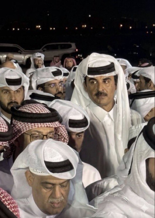 بينـاز tweet media