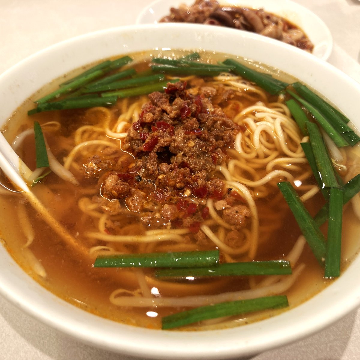 名古屋名物の台湾まぜそばが逆輸入で話題になっていましたが、同じく名古屋発祥の「台湾ラーメン」は辛さごとに「イタリアン」「アメリカン」「アフリカン」と名前がつけられています…

写真の辛さはどれかわかりますか？？