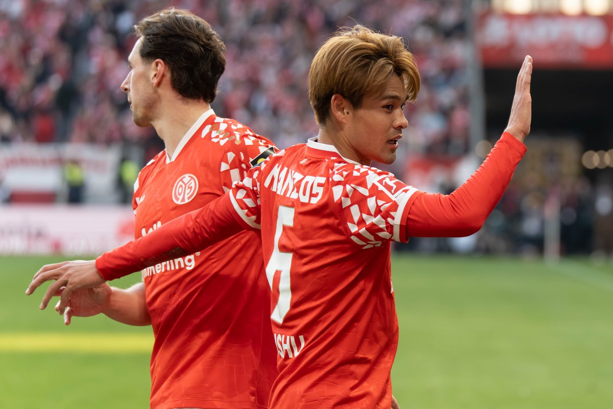 FOOTBALL ZONE tweet media