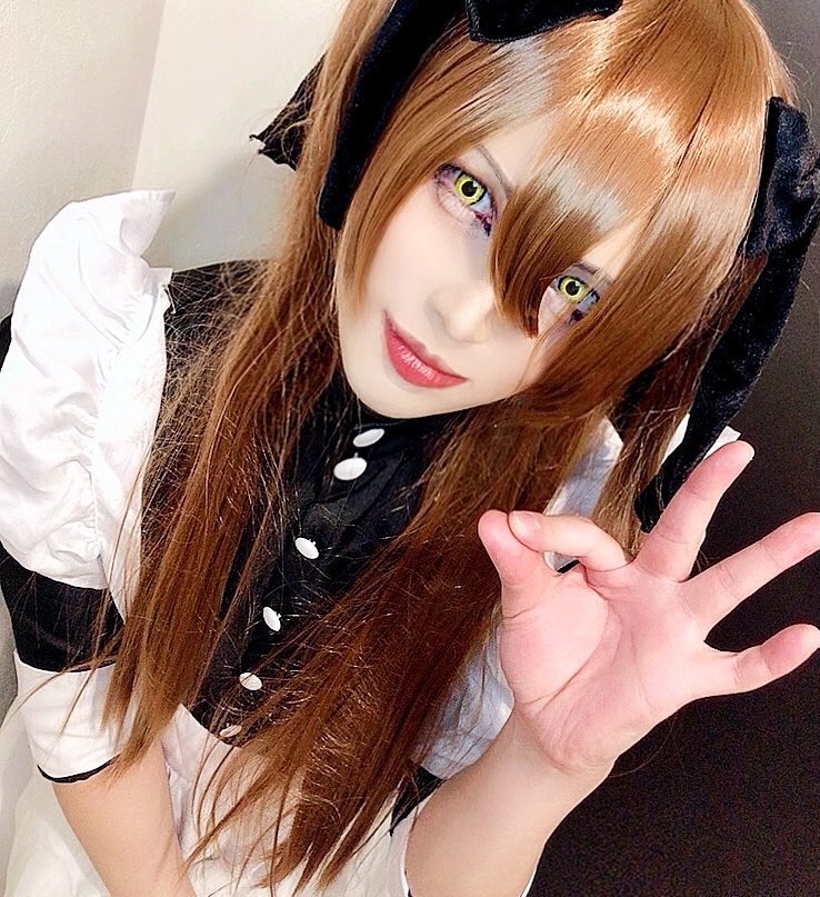 今の所人生で一回目のメイドさんです

肩幅がゴツいのもご愛嬌