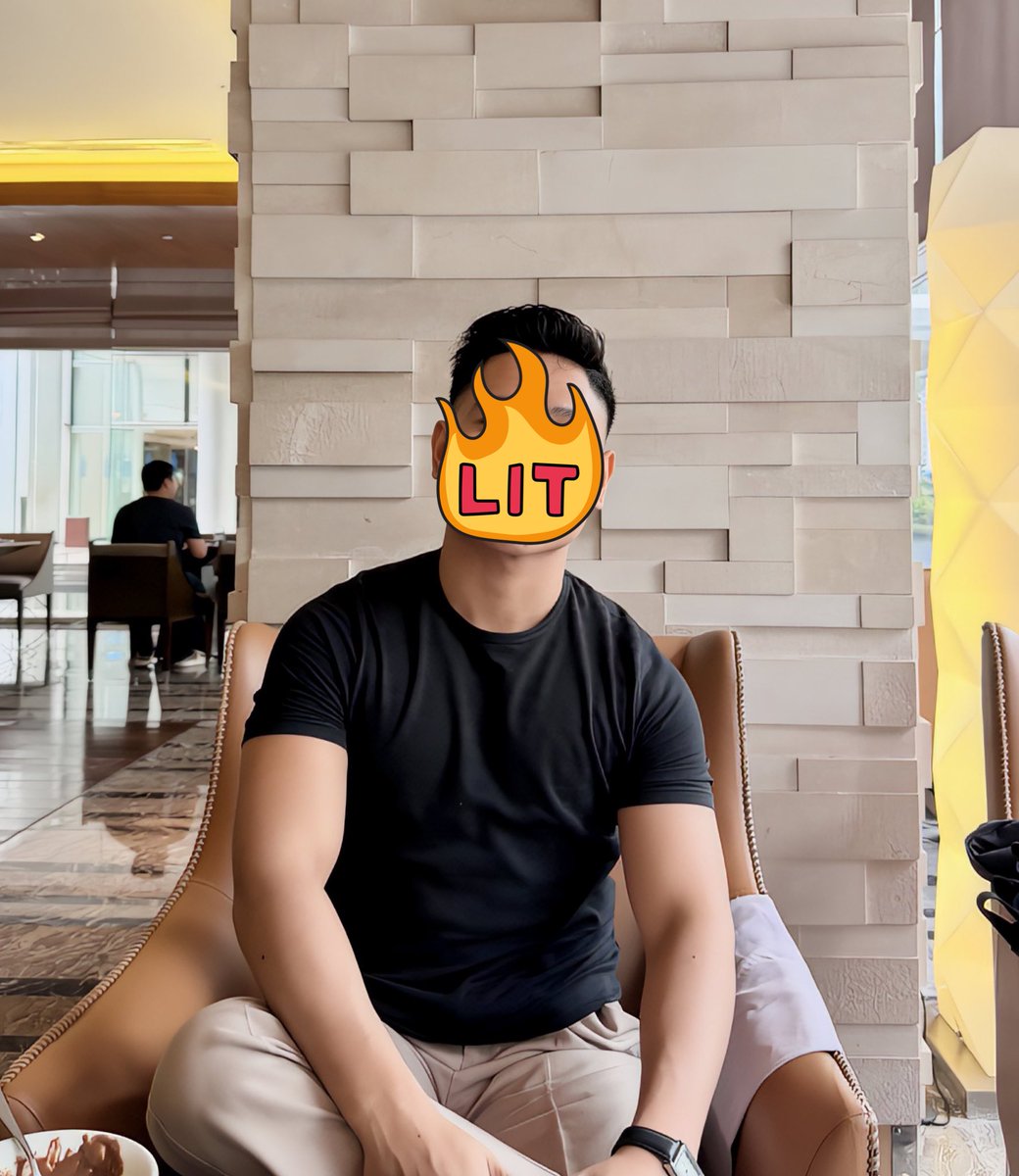 tarzannn tweet media