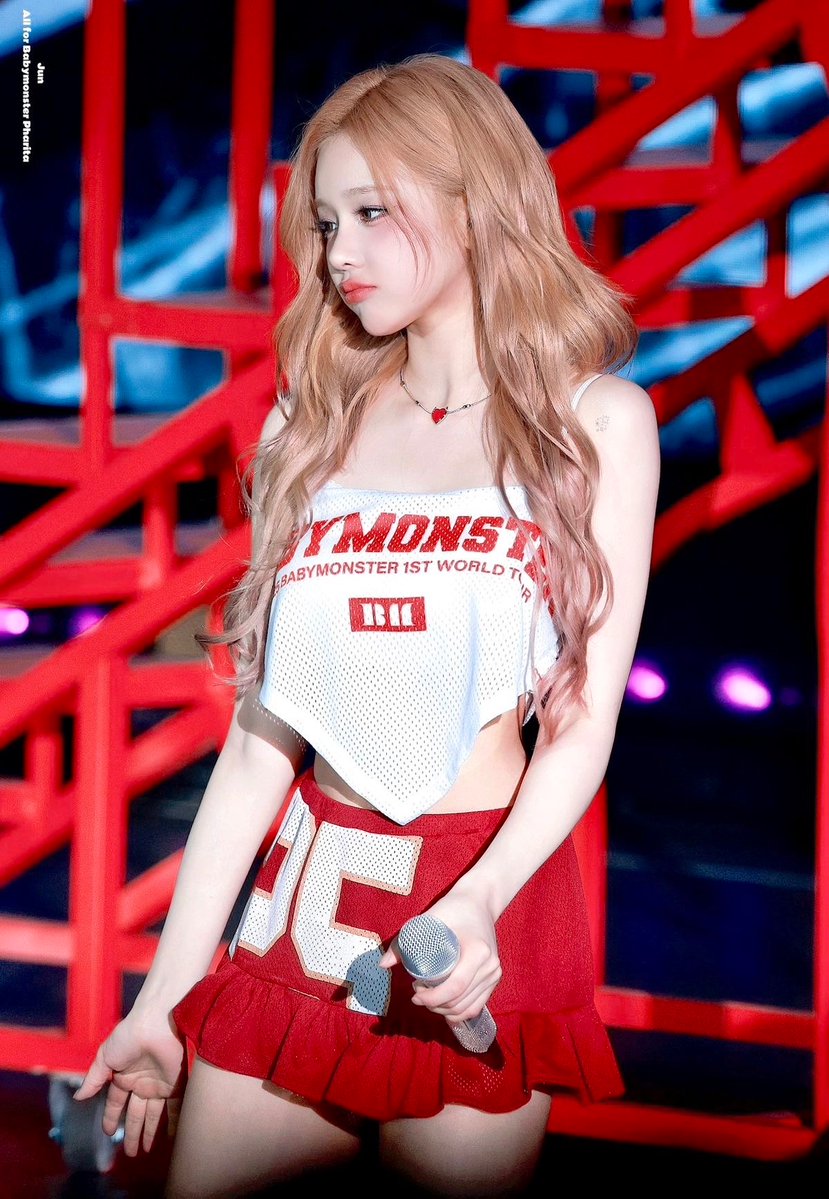 pharita pics tweet media