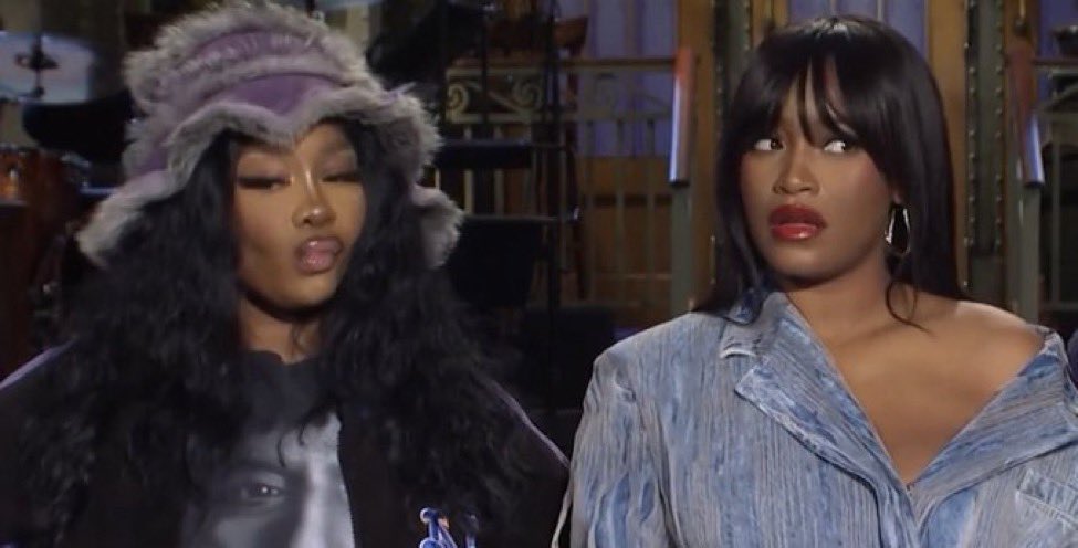 Barb2deT tweet media