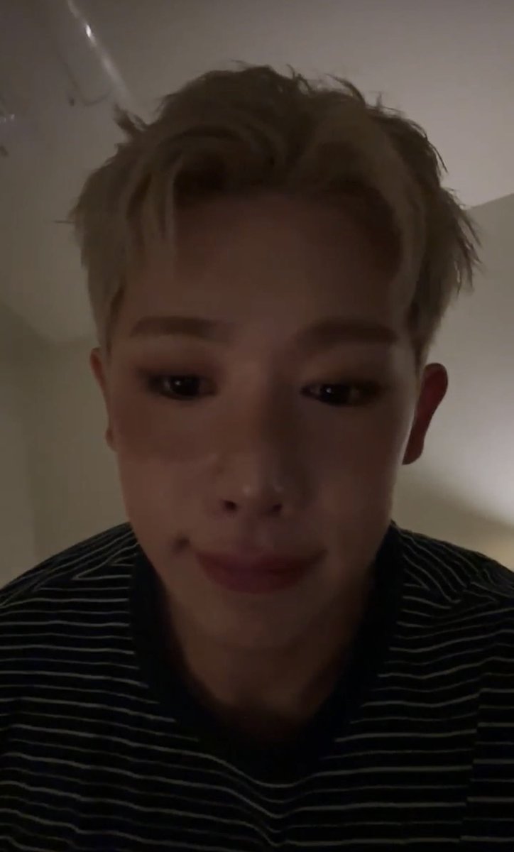 위니의 곰아디야 너도 축하해 💙