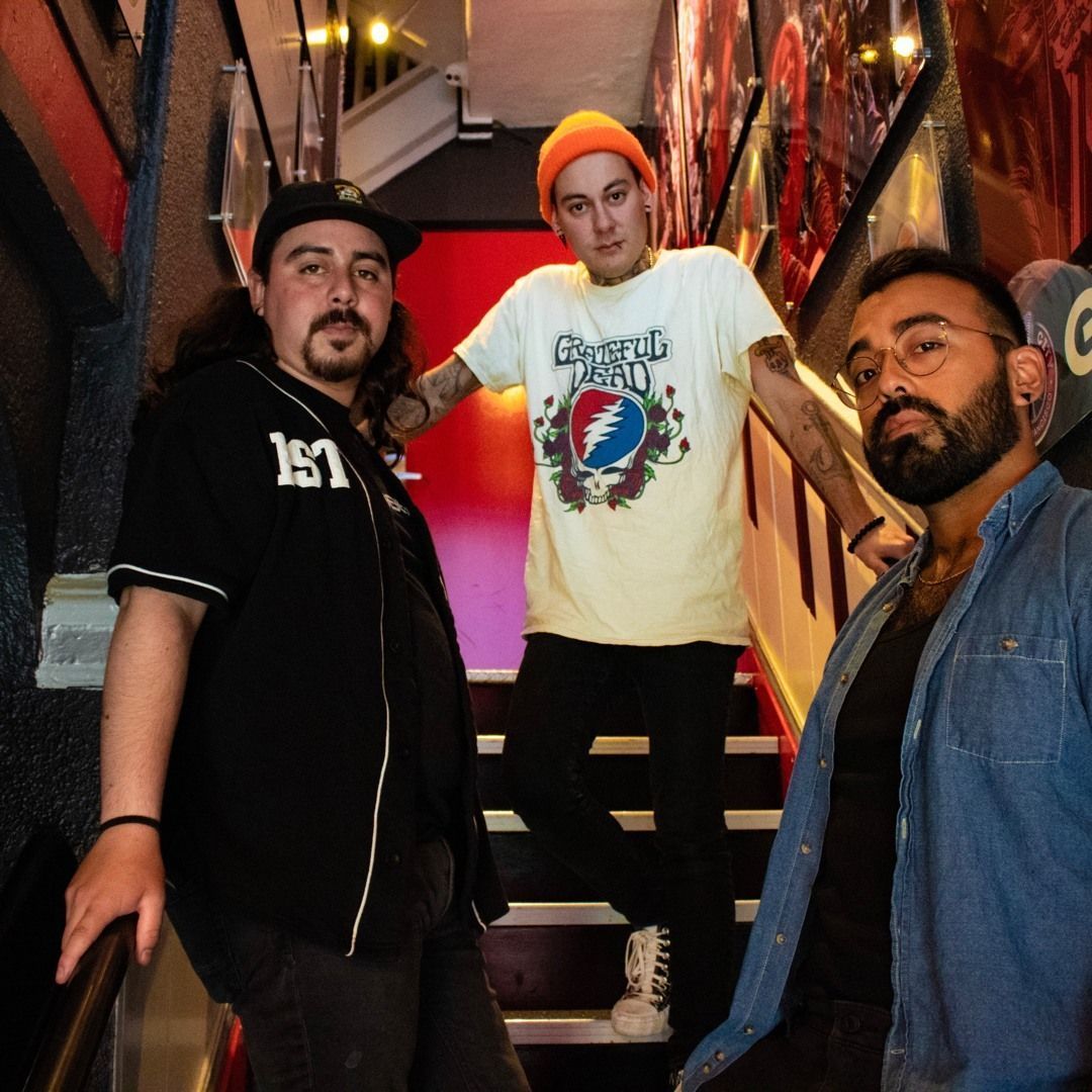 LIVE 105’s SOUNDCHECK tweet media