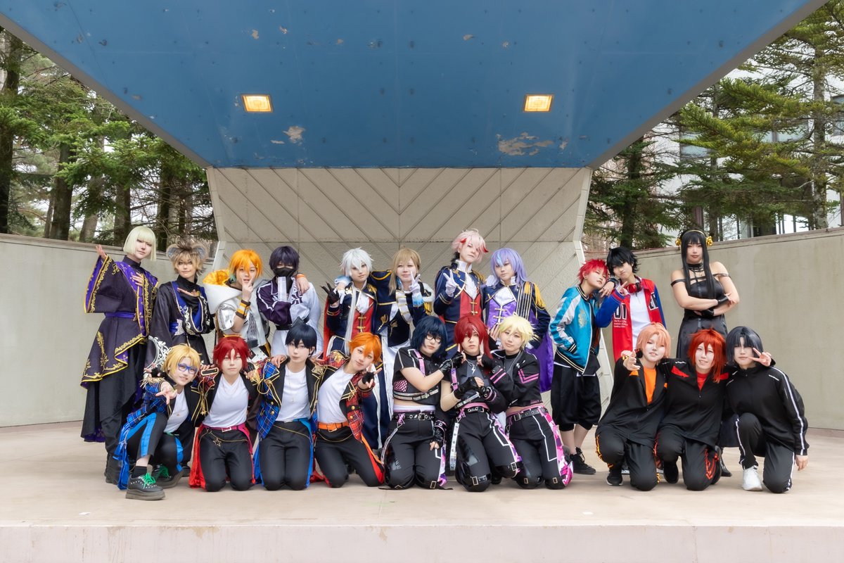 コスライ tweet media