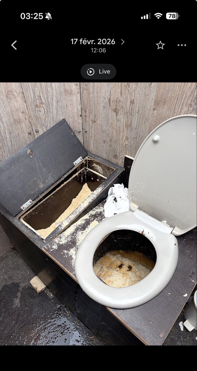 Ἀμφιτρίτη 🐟Amphitrítē tweet media