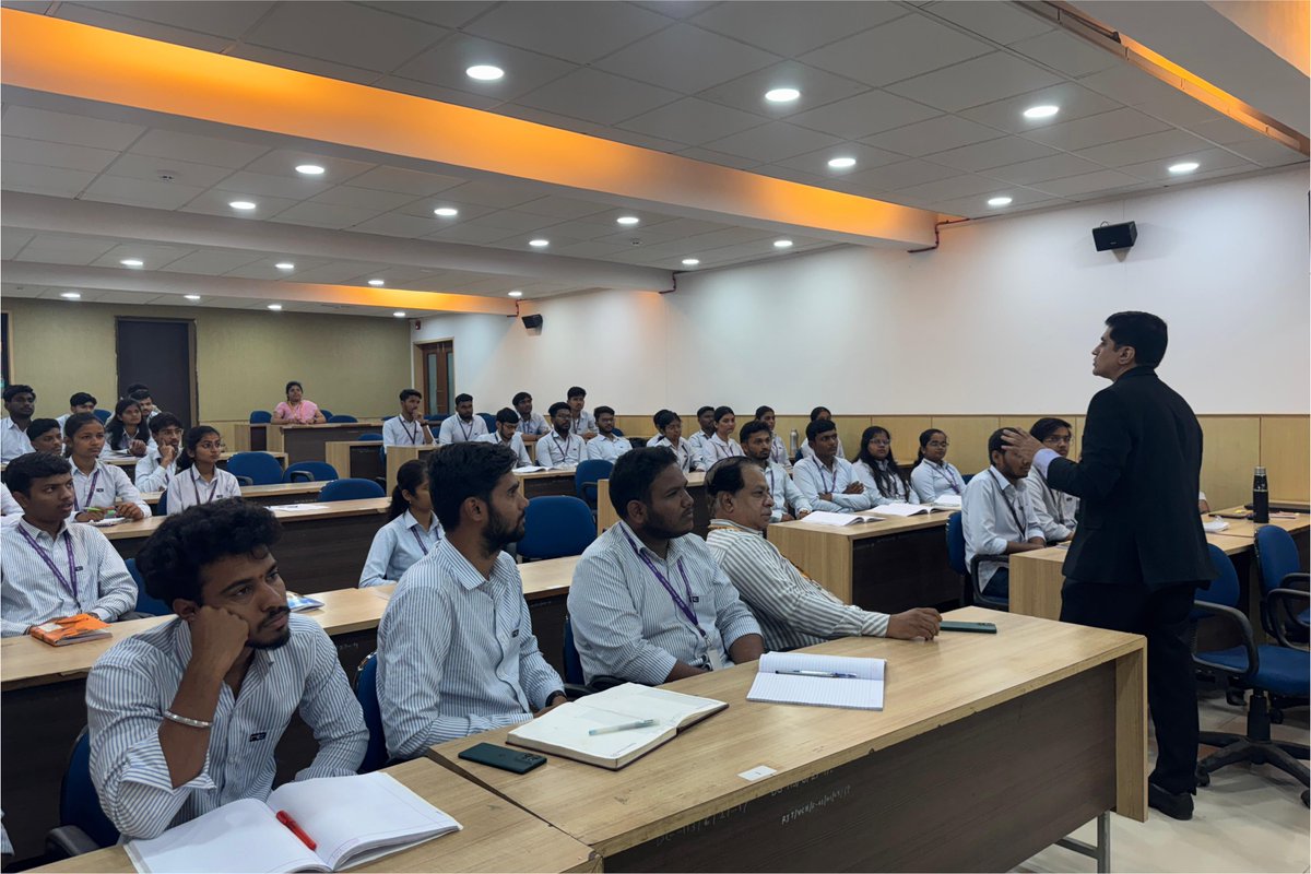 ritindia1983's tweet image. The Department of Mechatronics Engineering successfully organized an Industry Expert Talk on “Industrial Automation – Basics, Trends and Opportunities” under the AICTE Distinguished Professional Scheme. 
#IndustrialAutomation #Industry4_0 #MechatronicsEngineering #AICTE