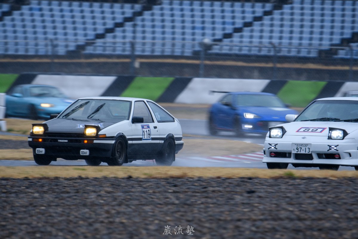 _Yu_AE86's tweet photo. 初ヘビーウェット
1本目だけはドライで走れたけど、タイムは煮詰められなかった
なお、ドライカーボンアンパネをチョメチョメした人も()

でも楽しかったです！！！(迫真) https://t.co/R14AtnUOfw