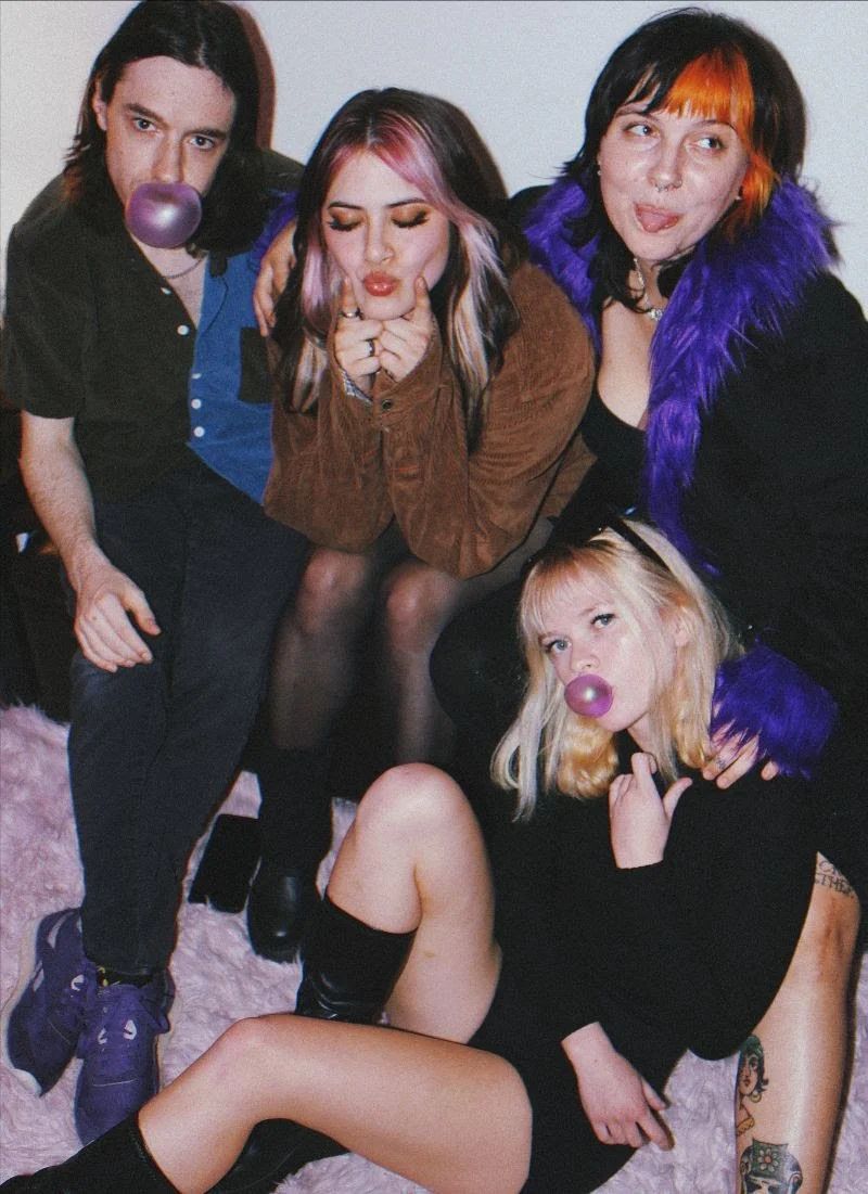 LIVE 105’s SOUNDCHECK tweet media