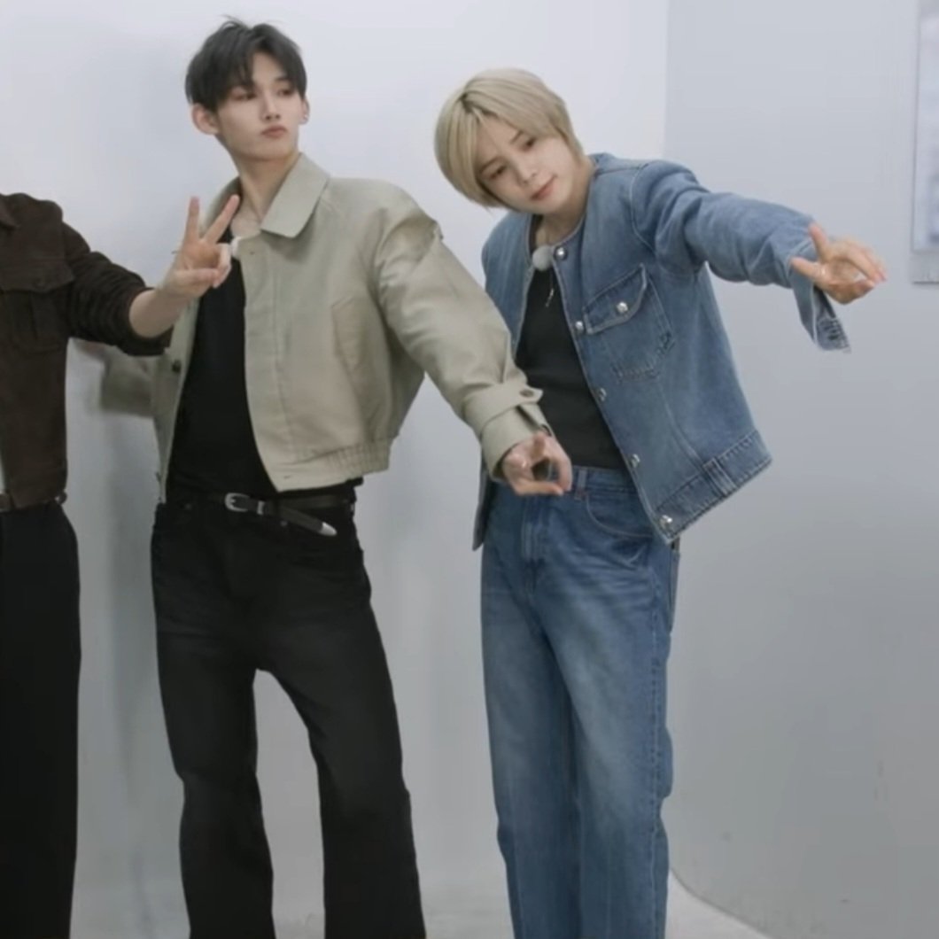 󠁪                                         •̯́ ₃ •̯̀✌️