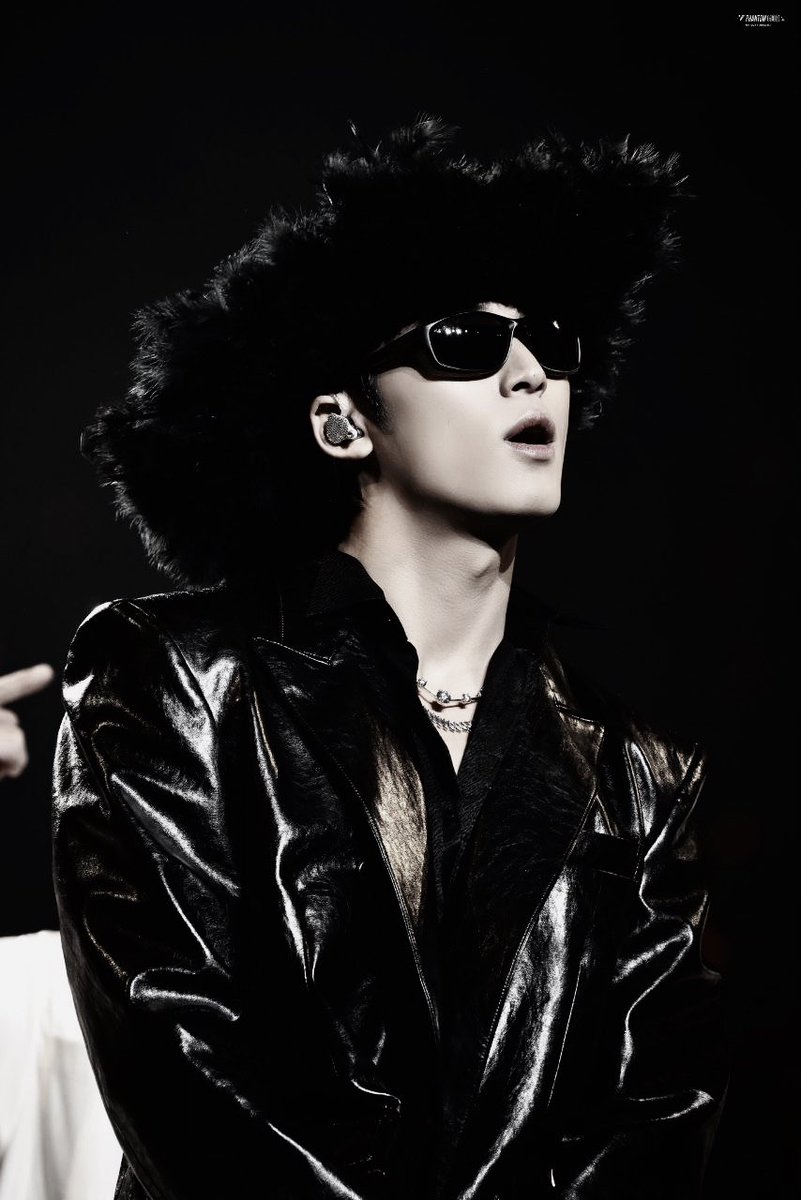 َEiser. tweet media