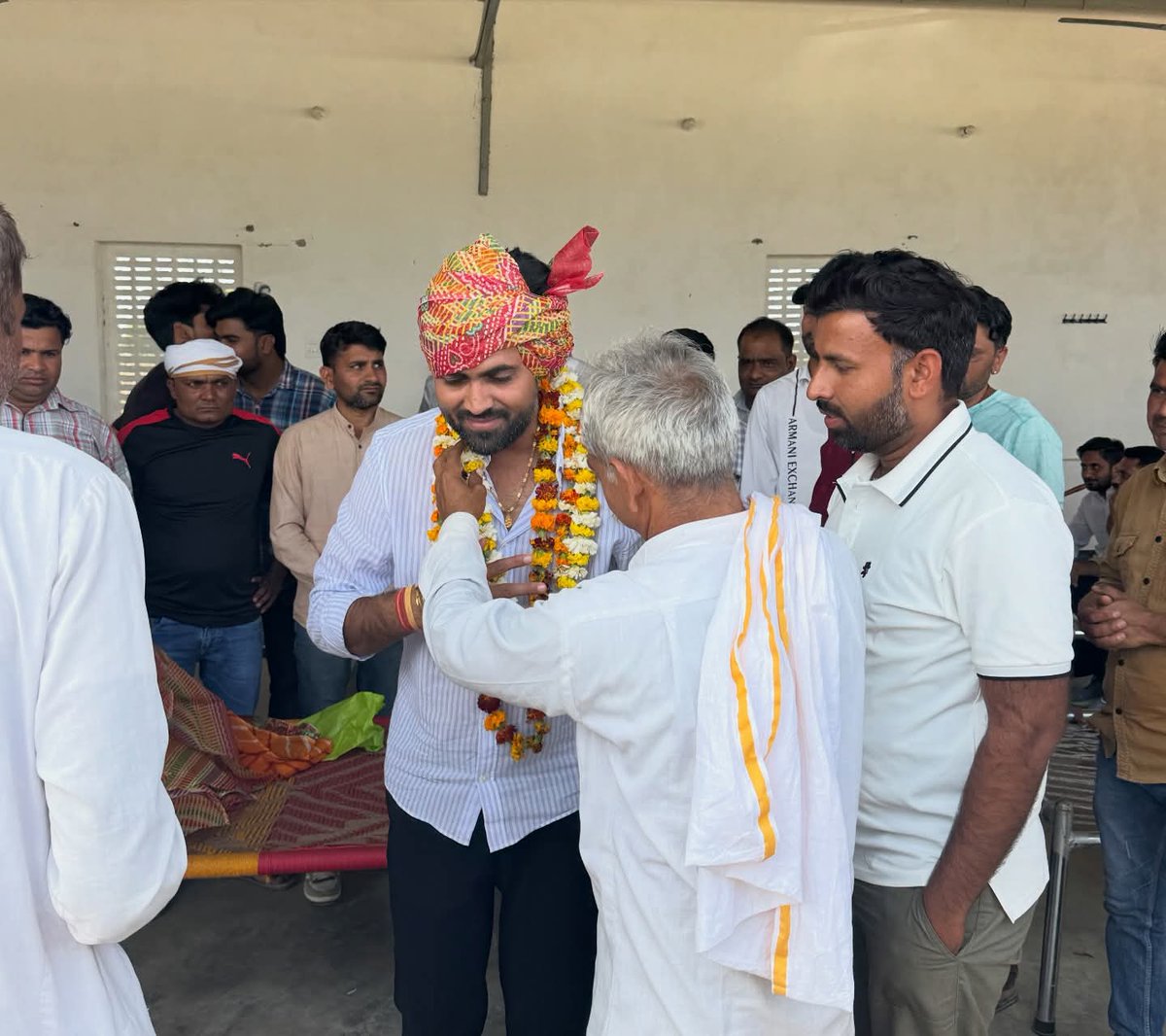 Gajendra Awana tweet media