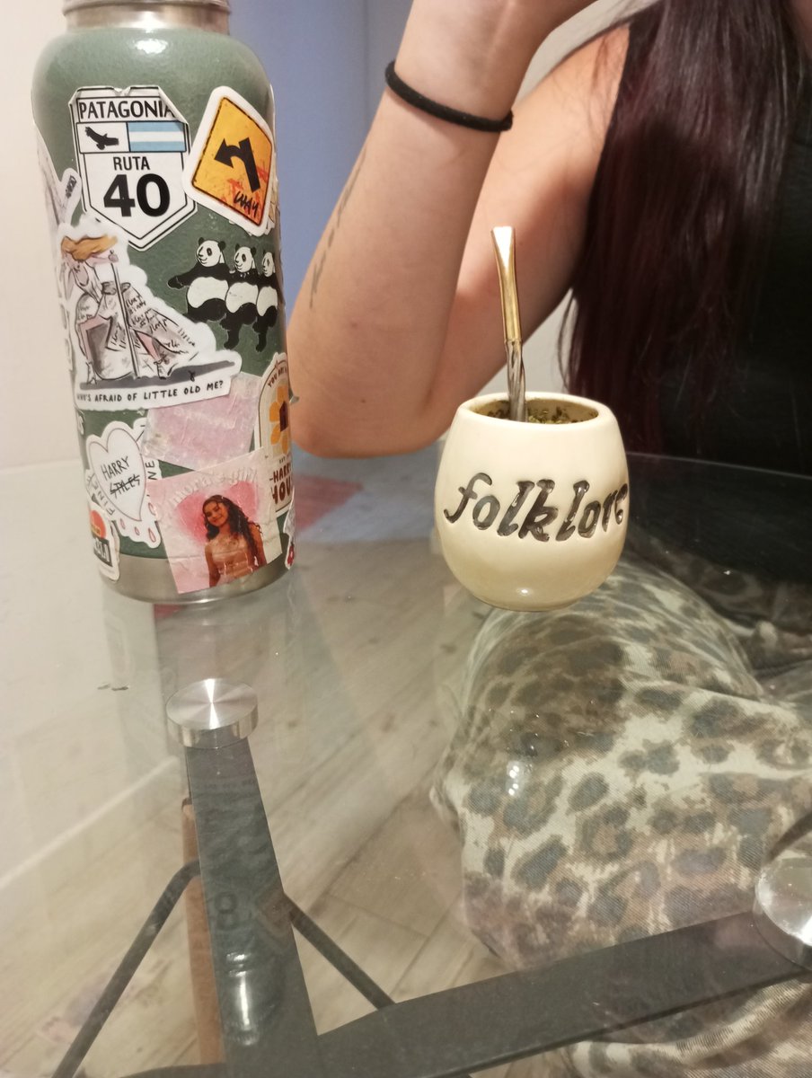 gia ໑̣ tweet media