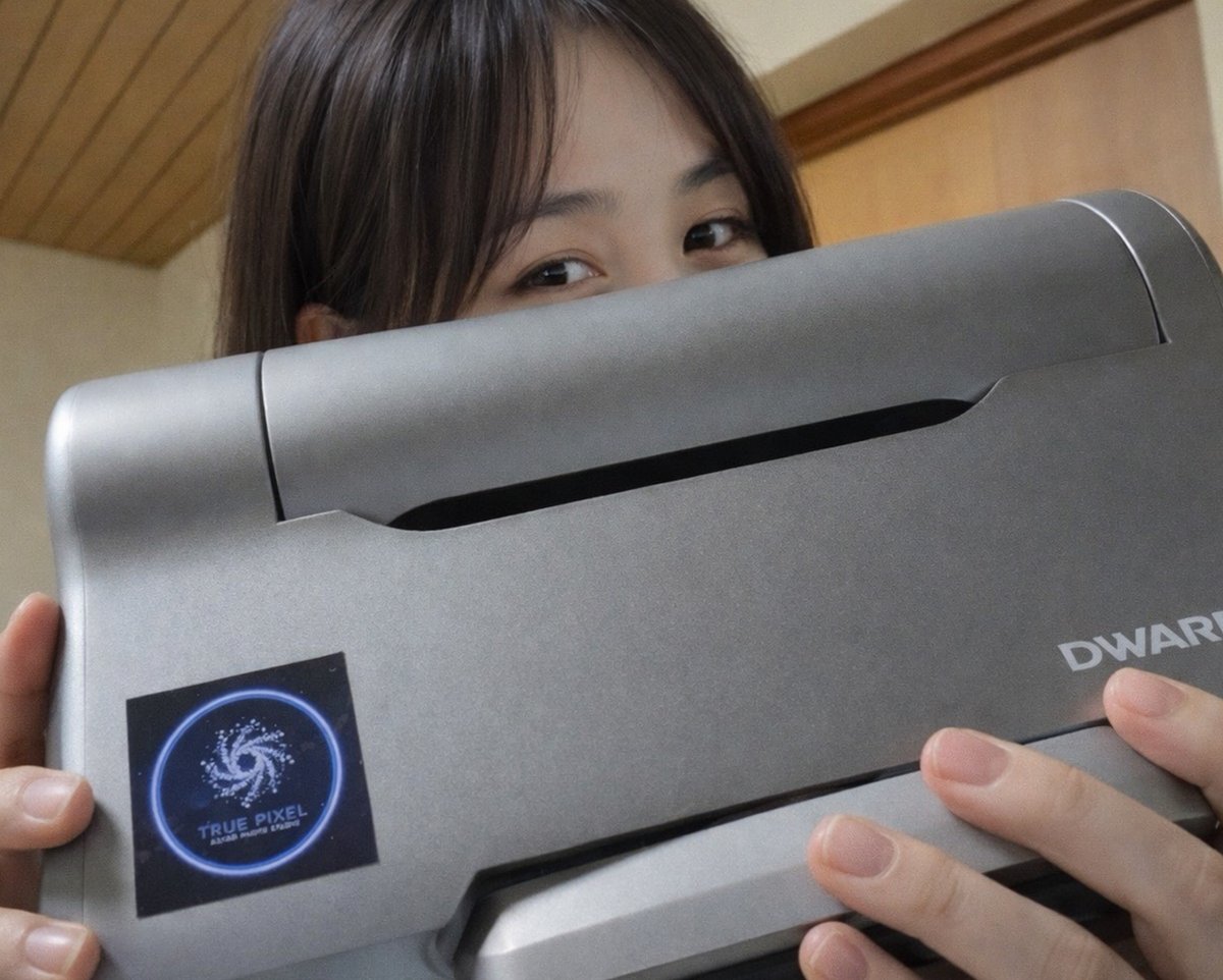 AqweSun's tweet photo. 私の相棒「DWARF3-TruePixel」バージョン完成しました😤
右のDWARFのロゴとのバランスもいい感じでクールにまとまってますね!
今週は曇りが多くて撮影機会少なそうですが、次回コイツを持ち出すのが楽しみです😜
#TruePixel
#DWARF3 https://t.co/AoBcBIExzv