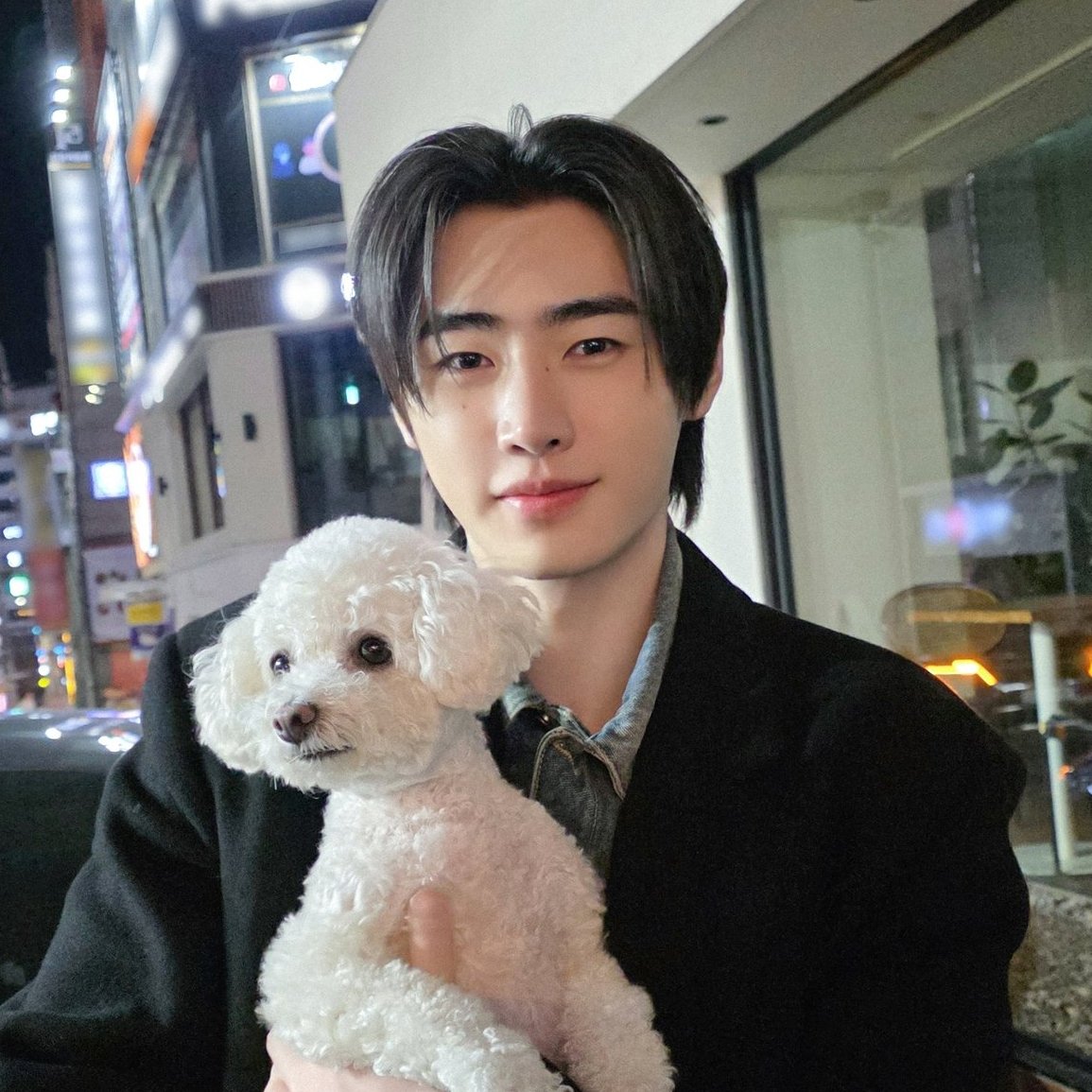 ❄️얼음별 tweet media