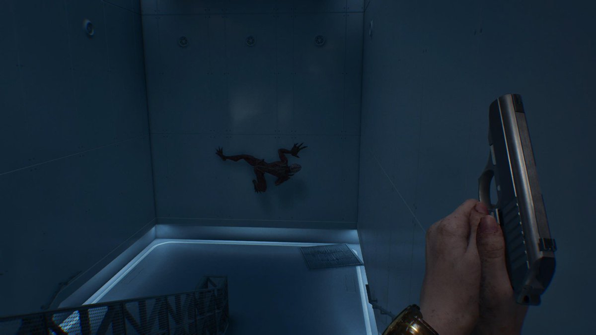 APC /// Gaming Photo tweet media