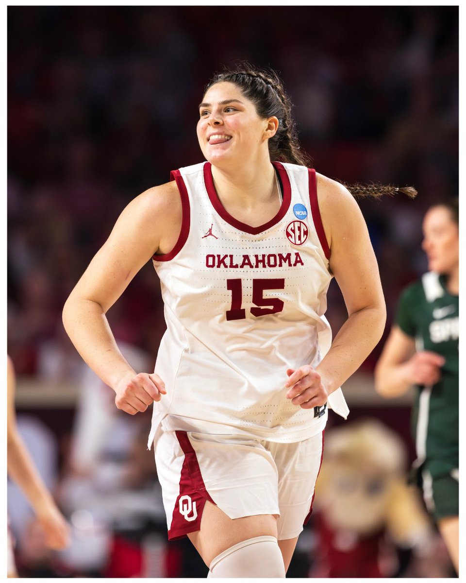 OU Daily Sports tweet media