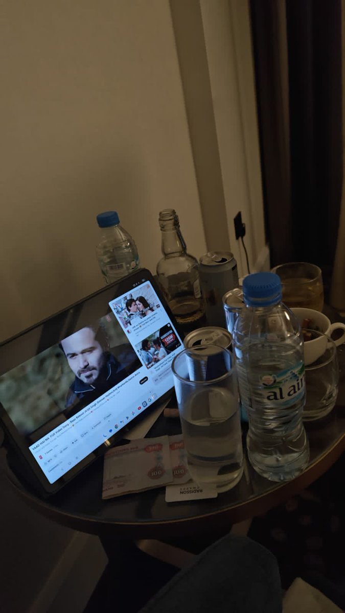 Sharjah_Couple tweet media